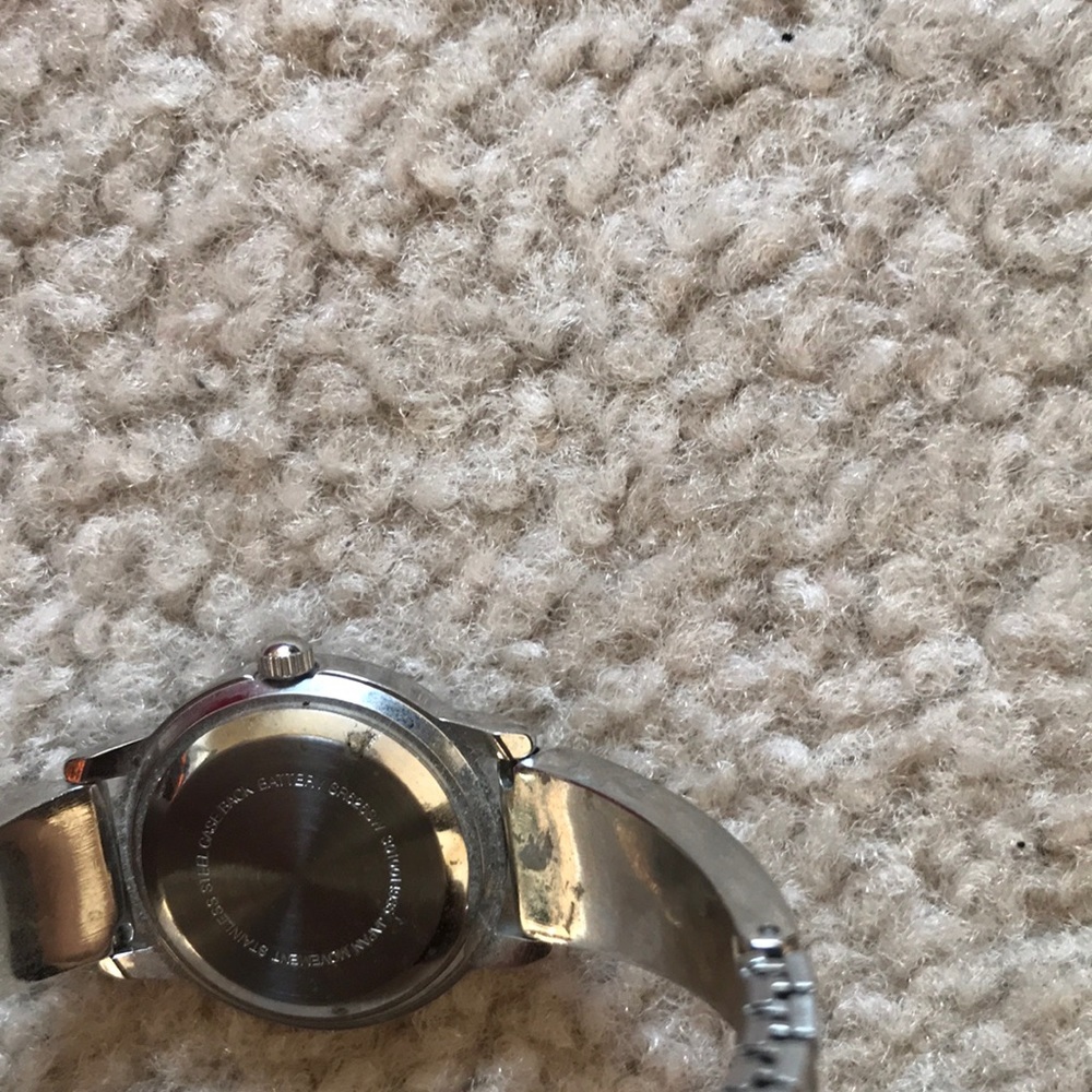 Stretchy Watch - Picture 3 of 5